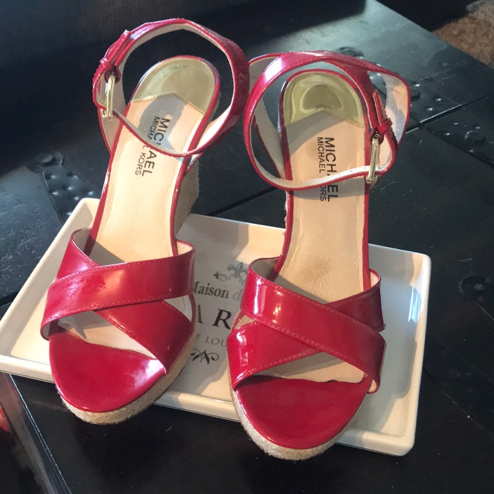 Red patent leather espadrilles